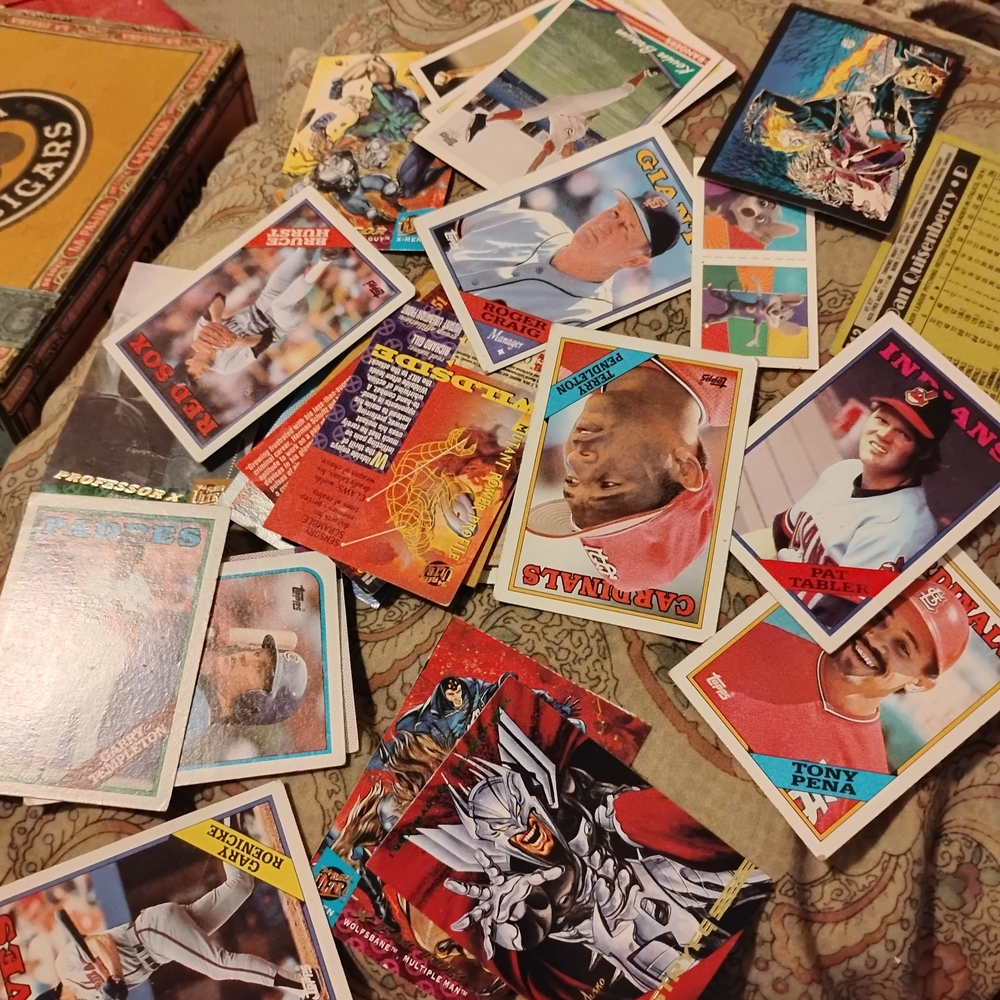 Assorted Baseball Trading Cards